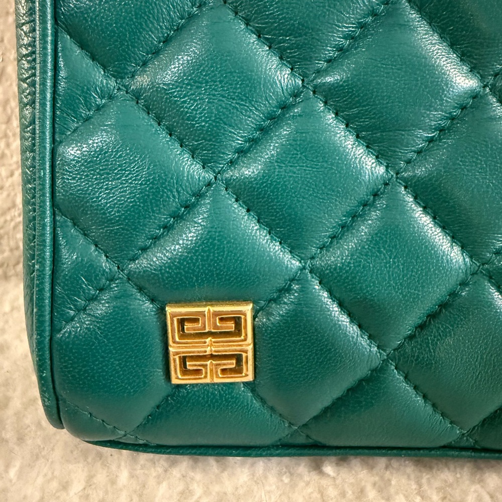 Givenchy Vintage Quilted Green Top-Handle Satchel with Gold Hardware - Picture 2 of 16